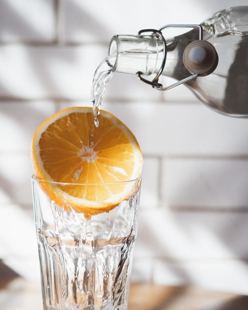 What Is The First Thing You Should Drink In The Morning To Detox Your Body?