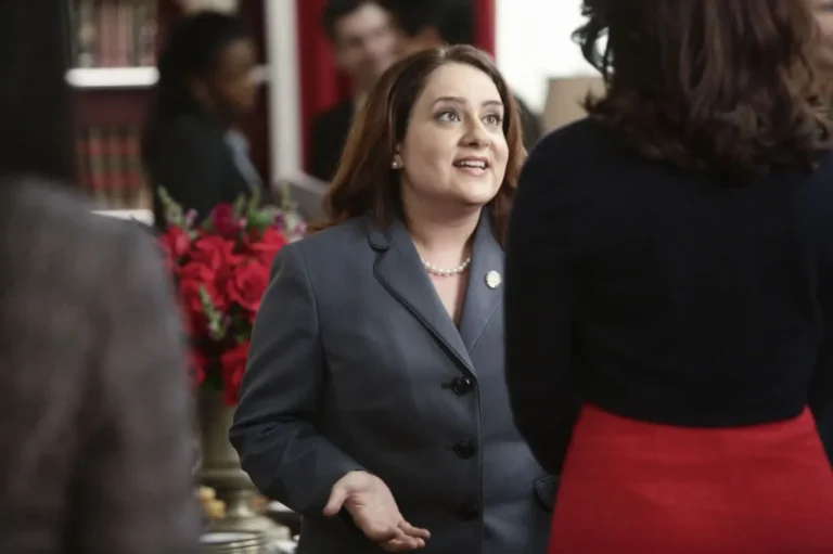 Artemis Pebdani Opens Up About Her Fitter Way of life and Weight Loss Luck