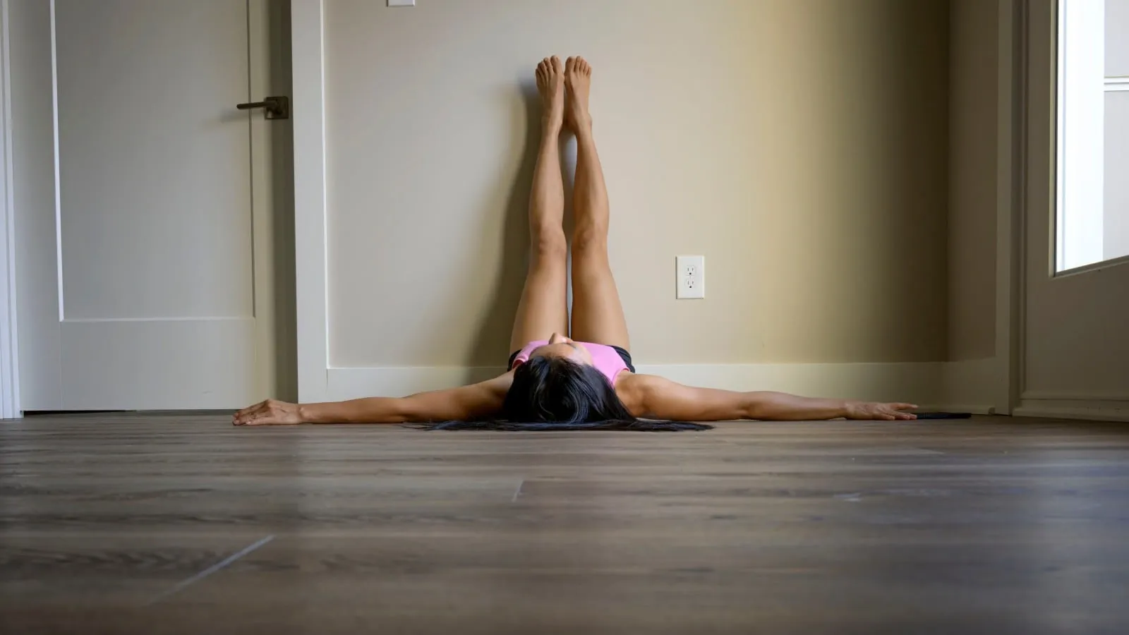 Wall Pilates For Weight Reduction: 15 Simple Workouts To Get Again In Climate Wall Pilates For Weight Reduction: 15 Simple Workouts To Get Again In Climate