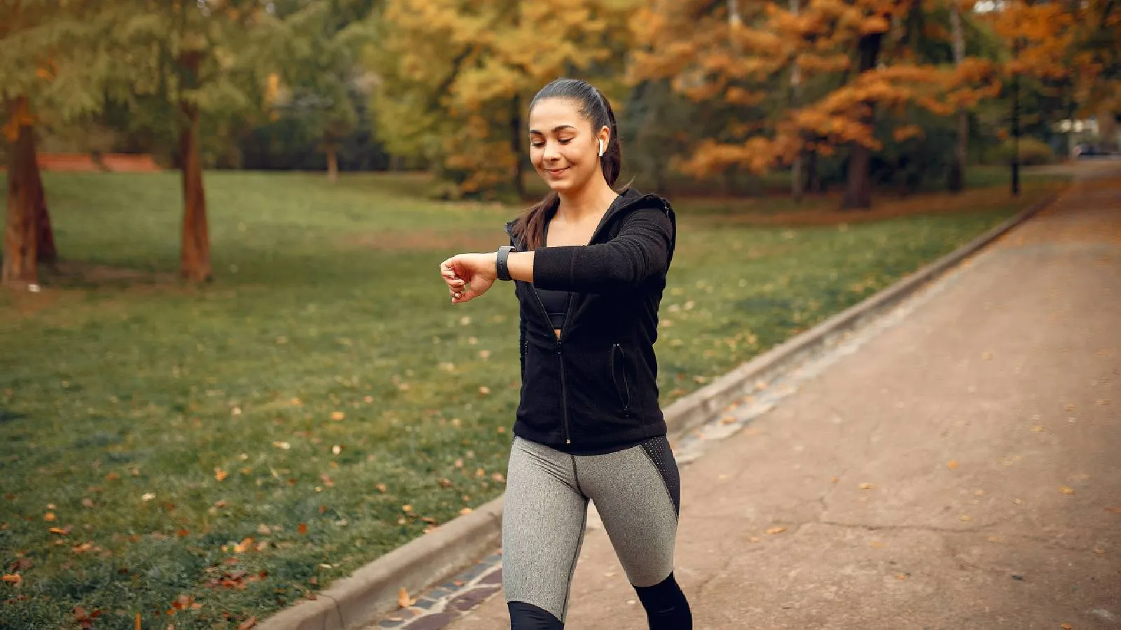 Biking or strolling for stomach big: Know which one is best