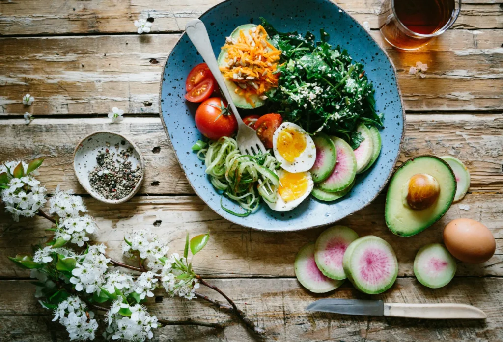The Link Between a Healthy Diet and a Strong Immune System The Link Between a Healthy Diet and a Strong Immune System