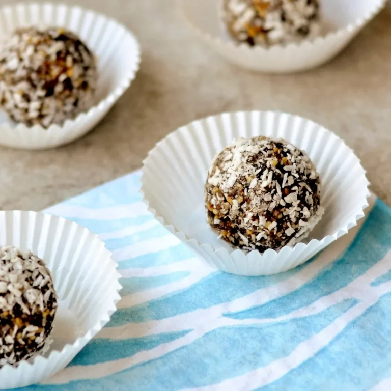 Fluffy Almond Flour Truffles (5 Techniques)