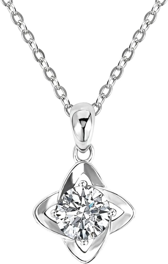 TFT Moissanite Pendant Necklaces For Women Lucky Four Leaf Clover Necklace Valentines Day Gifts