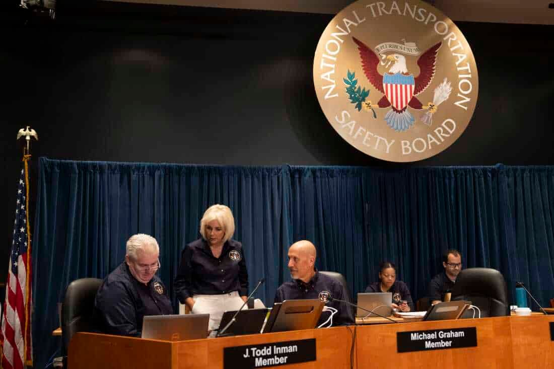 3 fat takeaways from the NTSB listening to at the DCA accident : NPR 3 fat takeaways from the NTSB listening to at the DCA accident : NPR