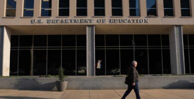 Federal employees sue Training Area over partisan shutdown emails : NPR