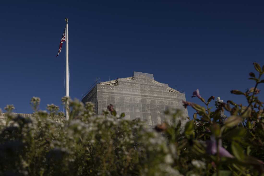 On the Perfect Courtroom, the case of the candidate who sued, although he received : NPR