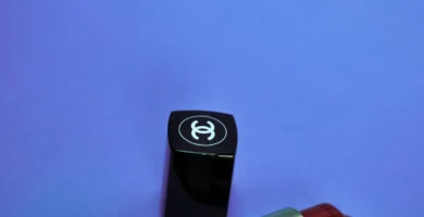 DIY Moisturizing Matte Lipstick