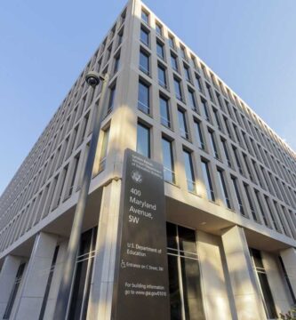 Shutdown trade in would possibly in brief repair federal particular schooling team of workers : NPR