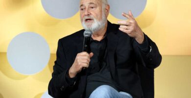 Trump blasts Rob Reiner in post about the director’s death : NPR